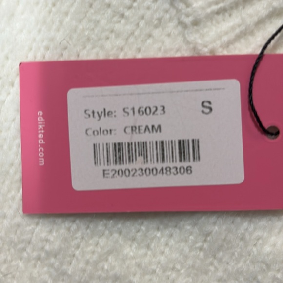 Magic 8 Oversized Chunky Knit Sweater - Picture 7 of 11